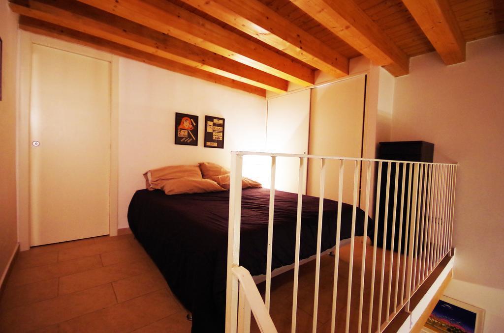 Piazzetta Santa Barbara Apartman Bari Szoba fotó