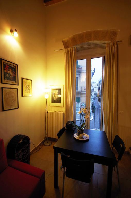 Piazzetta Santa Barbara Apartman Bari Szoba fotó